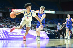 Morgantown outscores Wheeling Park 23-8 in 4th, advances to Class AAAA semifinals